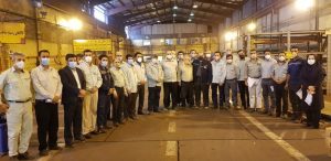 بازدید مدیرعامل و هیات همراه از بخش های مختلف شرکت فولاد خوزستان