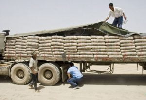 ۲۲ شرکت سیمانی با ۳۲۳ هزار تن محصول به بورس کالا می آیند