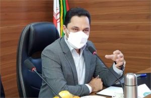 در بسیاری از شاخص های بازار سرمایه در رتبه نخست هستیم