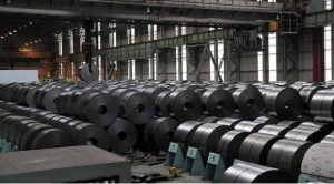 کاهش ۱۵ درصدی قیمت ورق گرم فولاد مبارکه در بورس کالا