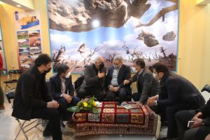 شرکت‌های معدنی برای ساماندهی باغ سنگی سیرجان مشارکت کنند