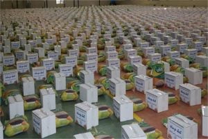 توزیع  ۲۳۰۰ بسته معیشتی در اردکان توسط شرکت معدنی و صنعتی چادرملو