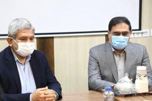 آیین اهدای تجهیزات کمک‌ آموزشی به هنرستان شهدای فولاد