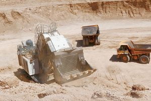 افزایش هزینه‌ها با حذف معافیت گمرکی ماشین آلات معدنی