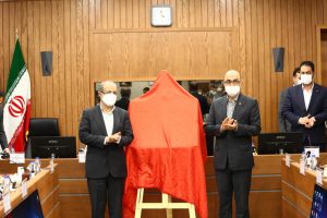 رئیس هیات عامل ایمیدرو: نقدینگی به تولید و توسعه طلا هدایت می شود / ویژگی های گواهی سپرده طلا، از زبان مدیر عامل بانک ملت