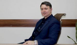 به دنبال ارتقای کیفیت زندگی خانواده آرمانی در فولاد سنگان هستیم