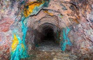 فعالیت ۴ معدن سنگ تزئینی در ارومیه