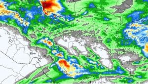 علت کاهش بارش در اصفهان وضعیت توپوگرافی است/صنایع نقشی ندارند