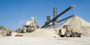 مجوز بهره برداری واحد معدنی در بردسکن صادر نمی شود