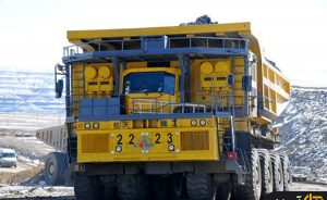 غالب ماشین آلات معادن در خراسان رضوی فرسوده است و کارت سوخت ندارد