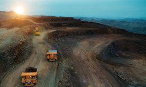 مسیر توسعه بخش معدن آذربایجان‌غربی روان‌سازی شود/اتمام مطالعات معادن جنوب استان تا پایان سال