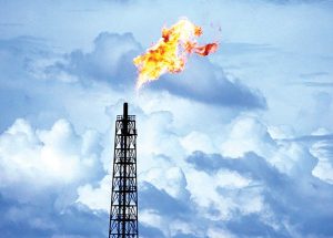 کمبود برق و گاز؛ چالش تابستانه و زمستانه واحدهای تولیدی