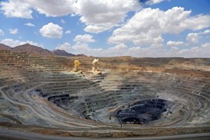 حجم عملیات خاکی معدنی کشور بیش از یک میلیارد مترمکعب است/ تولید ۱۵ نوع ماده معدنی جدید
