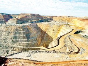 سنگ بزرگ معدن‌کاری در آفریقا