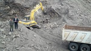 خطر فعالیت معادن و کارخانه‌های شن و ماسه، بیخ گوش گردشگری خلخال