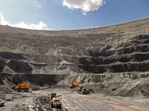 خام‌فروشی معضل معدن کاری در جنوب خراسان رضوی است