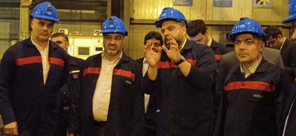 اولین دیدار با کارکنان و بازدید دکتر علی محمدی در شرکت فولاد اکسین از خطوط تولید