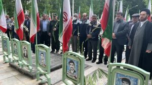 آیین غبارروبی و عطرافشانی مزار شهدای قهدریجان و گرامیداشت شهید محمد کاظم زاده