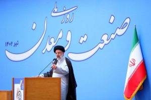 قدردانی رئیس جمهور از تلاش‌های صنعتگران و معدن‌کاران