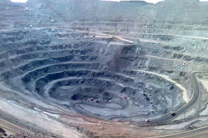 سنگ‌آهن «چنار» بزرگترین معدن اسدآباد