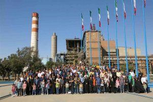 برگزاری سیزدهمین برنامه بازدید خانواده های کارکنان از ذوب آهن اصفهان