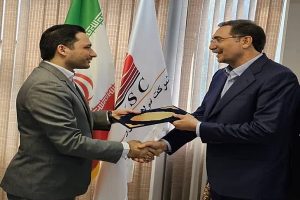 علی امیدی فیروزآبادی مدیرعامل جدید شرکت چند وجهی فولادلجستیک شد