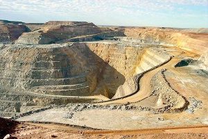 ۱۰ معدن راکد استان مرکزی در اولویت راه‌اندازی مجدد