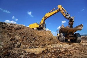 واردات هزار ماشین معدنی و راه‌سازی در یک سال گذشته