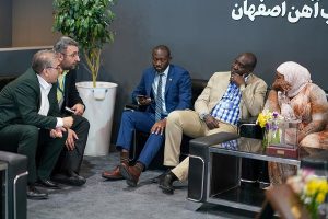 بازدید هیئت ها تجاری كشورهای خارجی از غرفه ذوب آهن اصفهان در ایران اكسپو 2024