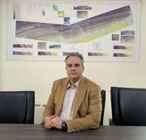 کشور نیازمند صادرات و ارزآوری است