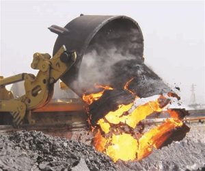 ثبت ركورد بیشترین تعداد حمل پاتیل سرباره با كمترین توقف به كوره‌های قوس الكتریكی