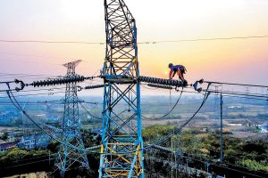 ماراتن دنیا به سمت تامین برق خورشیدی و عقب ماندگی ایران