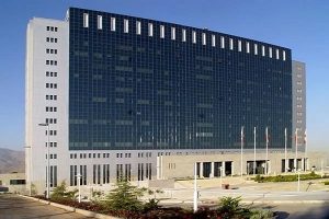 انرژی، یکی از ۳ بحران بزرگ پیش روی کشور است/صنعت در حال تعطیلی است