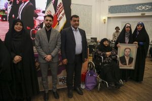 مَنش مادرانه بانوان فولاد اکسینی زمینه‌ساز موفقیت‌های اکسین بوده است/اولویت ما امنیت شغلی تمام کارکنان است