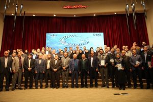 شرکت توسعه آهن و فولاد گل گهر «واحد برتر تحقیق و توسعه» استان شد