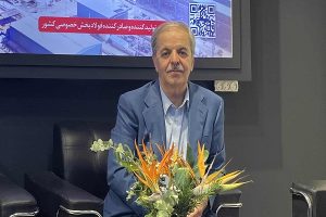 دردسرهای صدور بی‌رویه مجوزها برای صنعت فولاد ایران/ راهکارهایی برای جلوگیری از ورشکستگی صنایع آهن و فولاد