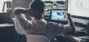 تقویت قیمت شمش با مدیریت عرضه/ تقاضای ضعیف همراه با مشکل نقدینگی در بازار