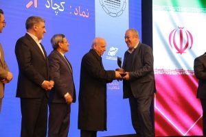 تندیس شفافیت بازار سرمایه به چادرملو رسید