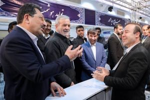 ارائه آخرین وضعیت طرح های توسعه‌ای فولاد هرمزگان به رئیس جمهور