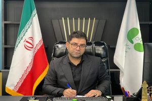 ویدئو: ورود ۱۱ هزار پنل‌ خورشیدی به کارگاه نیروگاه پویای کرمانشاه / هلدینگ «ومعادن» در مسیر توسعه انرژی پاک