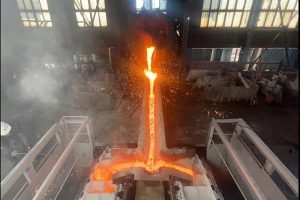 تلاش مشترك برای بهبود تولید در كارگاه چدن‌ ریزی ذوب‌ آهن اصفهان
