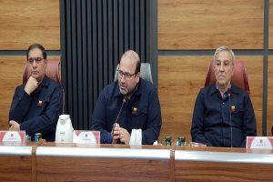   رمز بقای تولید و صنایع، همکاری بین‌بخشی سایر دستگاه‌های کشور در رفع محدودیت‌های انرژی است