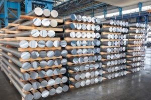 افزایش قیمت آلومینیوم هم‌ زمان با کاهش قیمت سه ماهه