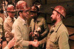 واحدهای تولیدی و ستادی مکمل یکدیگر هستند