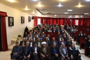 برگزاری جلسه شورای اداری شهرستان لنجان با حضور مدیر عامل ذوب‌ آهن