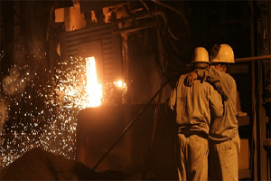 اعتراض مشترک تشکل‌ های فولاد، سیمان، معدن و صنایع معدنی به رئیس جمهور / جلوی توقف تولید و تعطیلی کامل کارخانجات را بگیرید