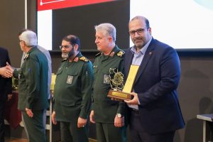 افتخارآفرینی فولاد خوزستان در نخستین جشنواره ملی اقتصاد مقاومتی