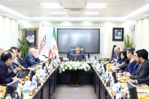 آقاجانلو: شرکت های معدنی و صنایع معدنی ، برای دوران پس از تحریم آماده شوند