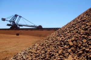 بازگشت خوش‌بینی به بازار سنگ آهن؛ سناریوهای بدبینانه تعدیل شدند