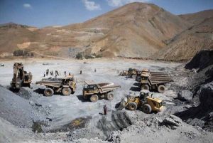 چرا معادن ایران هنوز با ماشین‌آلات فرسوده کار می‌کنند؟